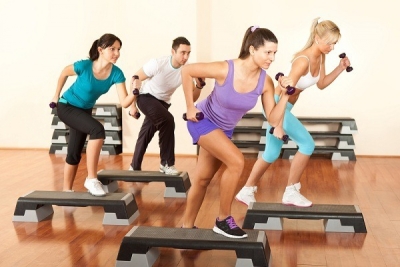 Instructor de Aerobic y Step + IA