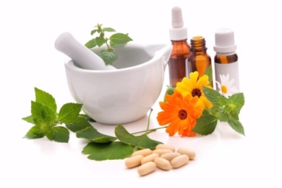Medicina Natural y Naturopatía + IA (Premium con Doble Certificación)