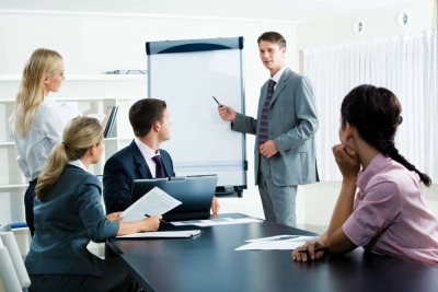 Programa de Certificación en Relaciones Laborales y Habilidades Gerenciales