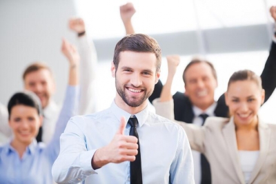 Diplomatura en Emprendedurismo, Autodesarrollo y Conferencista + IA (Premium con Doble Certificación)