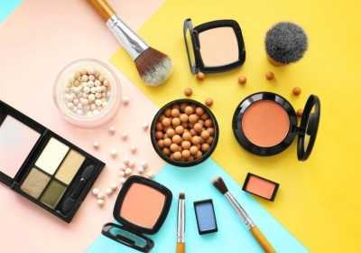 Capacitación en Producción y Comercialización de Cosméticos