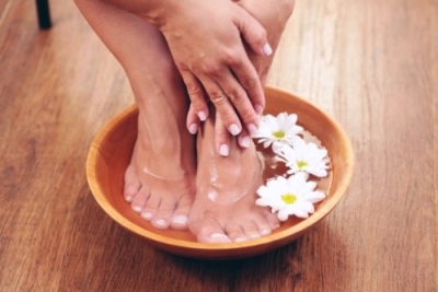 Manicura y Belleza de Pies + IA